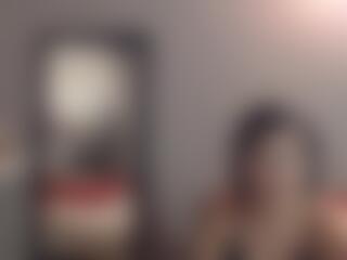 Live cam show with meliivargas - Spread on Camsoda