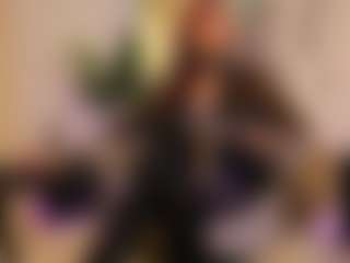 Lady Alexa Ra MILF webcam performer live streaming