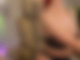 Live cam show with Lady Alexa Ra - Teen (18+) on AdultVida.com