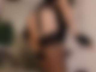 Lady Alexa Ra MILF webcam performer live streaming