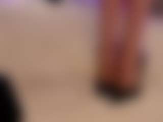 Live cam show with Lady Alexa Ra - Leather on Uber Horny