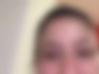 MadeleineMorales's Live Sex Cam Show