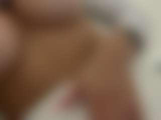 MadeleineMorales's Live Sex Cam Show