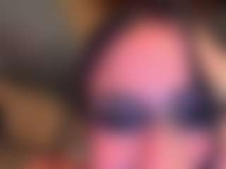 MadeleineMorales's Live Sex Cam Show