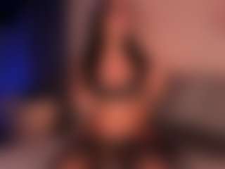 MadeleineMorales's Live Sex Cam Show