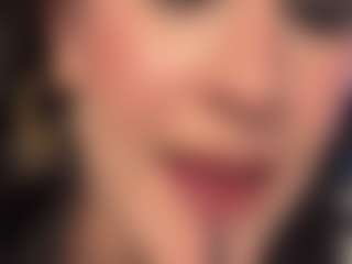 MadeleineMorales's Live Sex Cam Show