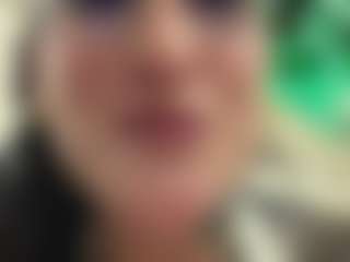 MadeleineMorales's Live Sex Cam Show