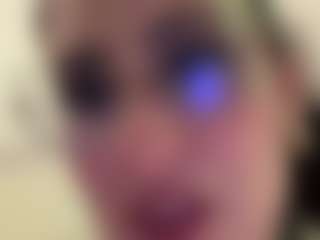 MadeleineMorales's Live Sex Cam Show