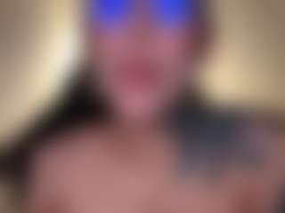 MadeleineMorales's Live Sex Cam Show