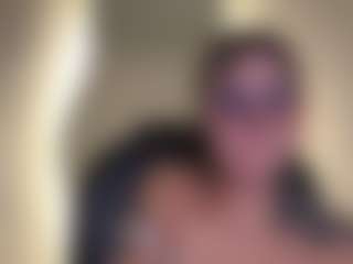 MadeleineMorales's Live Sex Cam Show