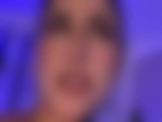 MadeleineMorales's Live Sex Cam Show