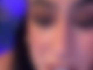 MadeleineMorales's Live Sex Cam Show
