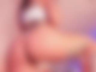 MadeleineMorales's Live Sex Cam Show
