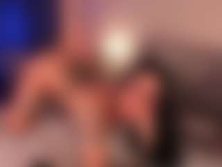MadeleineMorales's Live Sex Cam Show