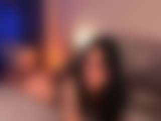 MadeleineMorales's Live Sex Cam Show