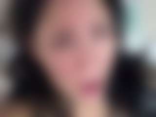 MadeleineMorales's Live Sex Cam Show