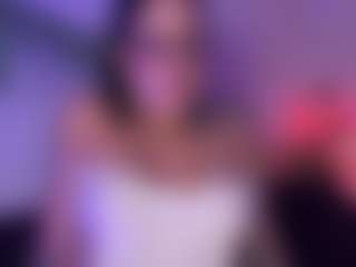 MadeleineMorales's Live Sex Cam Show