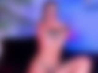 MadeleineMorales's Live Sex Cam Show