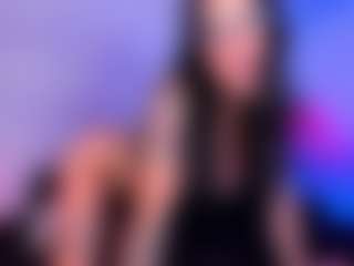 Live cam show with MadeleineMorales - Play on CamSextacy