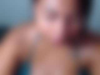 Live cam show with alanajonees - Black Toys on Camsoda
