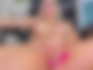 Live cam show with emilyevaans - Interactivetoy Teen (18+) on xplaylive.com