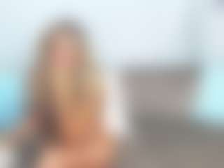 Live cam show with chrystalmills - Wife on Stripli.com