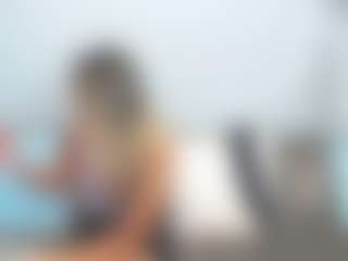 Live cam show with chrystalmills - Goth on Camming Site