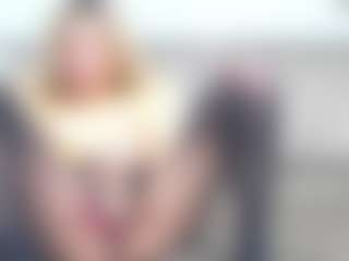 chrystalmills's Live Sex Cam Show
