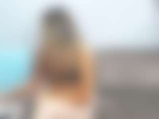 Live cam show with chrystalmills - Housewife on Dare Cams