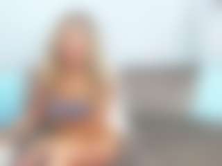 Live cam show with chrystalmills - Goth on Big Tits