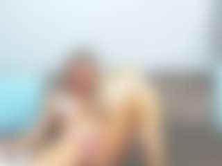 Live cam show with chrystalmills - Wife on SinfulBabes
