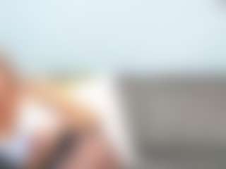 Live cam show with chrystalmills - Wife on Fling VIP Chat