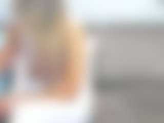 Live cam show with chrystalmills - Housewife on boobsie.com