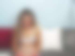 chrystalmills's Live Sex Cam Show
