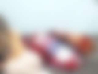 Live cam show with chrystalmills - Housewife on Camiplay Live
