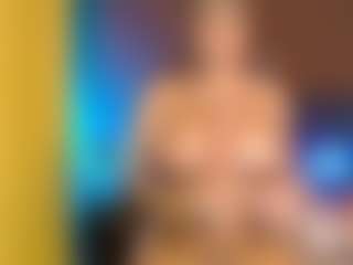 Vanessitababe's Live Sex Cam Show