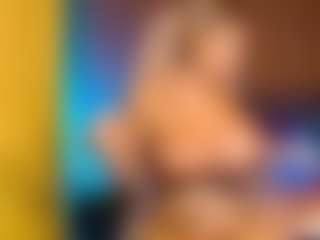 Vanessitababe's Live Sex Cam Show