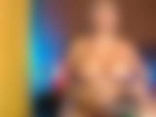 Vanessitababe's Live Sex Cam Show