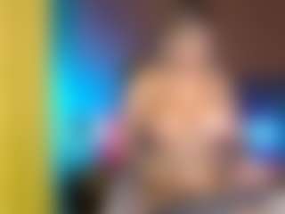 Vanessitababe's Live Sex Cam Show