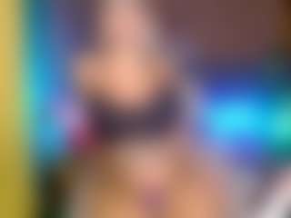 Vanessitababe's Live Sex Cam Show