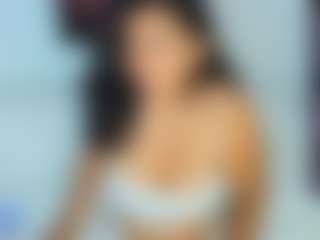 Live cam show with Sophia Quintero - Chubby on Nude Live Now