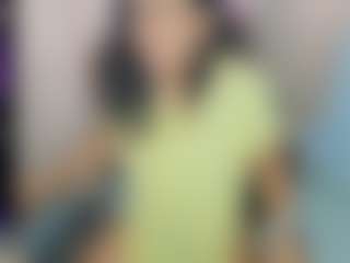 Live cam show with Sophia Quintero - Curly Hair on StripNow