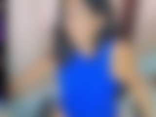 Live cam show with Sophia Quintero - Curly Hair on Porn Luv