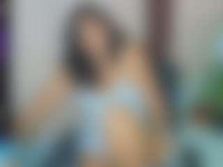 Live cam show with Sophia Quintero - Curly Hair on eurowanks.com