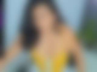 Live cam show with Sophia Quintero - Curly Hair on xDating