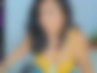 Live cam show with Sophia Quintero - Belly on Milfs Live