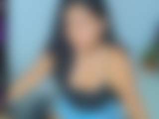 Live cam show with Sophia Quintero - Mature Young Adult on CamClone