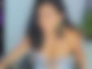Live cam show with Sophia Quintero - Amateur on Camsoda