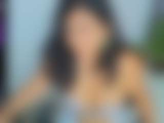 Live cam show with Sophia Quintero - Young Adult on UwU Esports