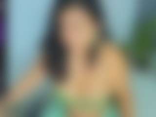 Live cam show with Sophia Quintero - Black Blowjob on madthumbs